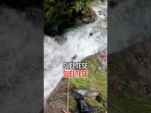 Suéltese Suéltese!! #lobonitodeecuador #gualaquizaecuador🇪🇨 #moronasantiago #canyoning #cascadas