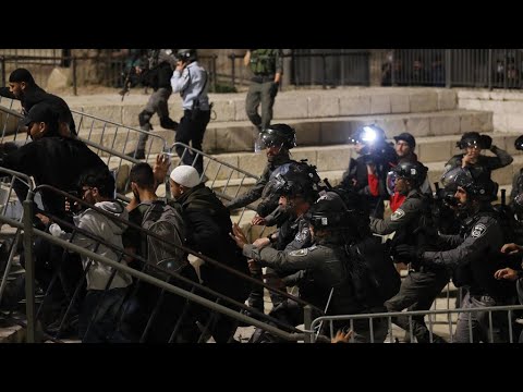 نتانياهو يدعو إلى "الهدوء" بعد أوسع مواجهات تشهدها القدس منذ سنوات