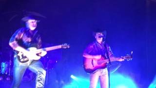 Aaron Watson: Blame it on Those Baby Blues