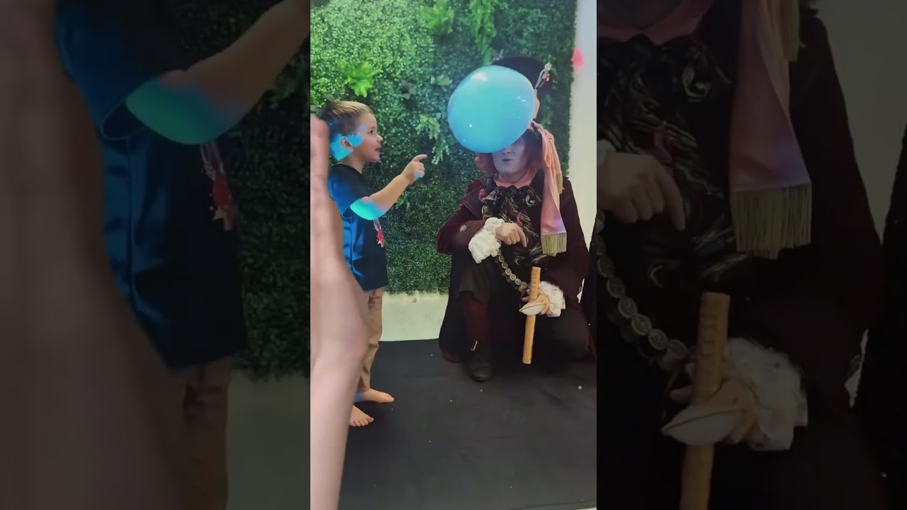 Bubble Show by the Mad Hatter 🎩 Magical Soap Bubbles Performance