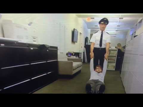 United Ground Lines Drag The Friendly Ground.