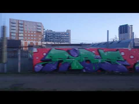 HTM R.NET Tramlijn 11 Station Den Haag HS - Scheveningen Haven Siemens Avenio 5064