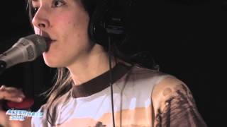 Chairlift - "Sidewalk Safari" (Remastered, Live at WFUV)