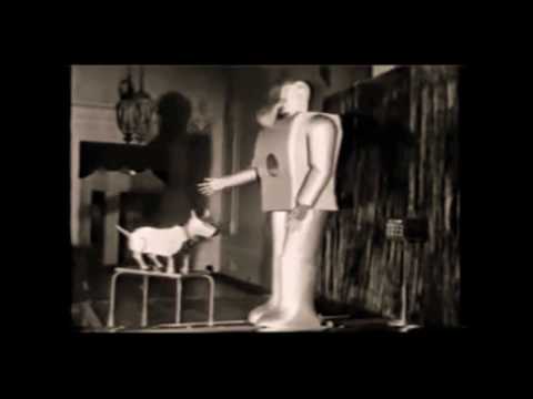 Rare Footage of Elektro the Robot and his Dog Sparko (1940s)