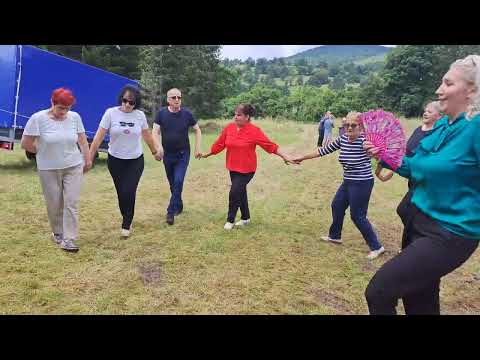 Kolo za Nerminu Azru i ostalu raju Okruglo kod Rogatice