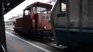 preview picture of video 'Cambio locomotiva a Chiasso stazione'