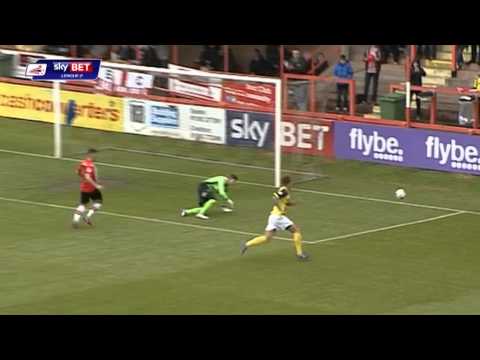 Exeter City 2-1 Dagenham & Redbridge (2/5/15) - Sky Bet League 2 Highlights 2014/15
