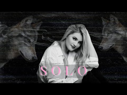 KHRYSTEL- Solo (Official Lyric Video)