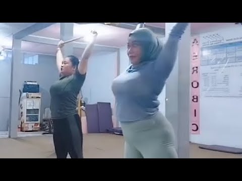 makin m*nt*k aja nih tubuh momih hehe