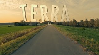 (VIDEO) Le Luci della Centrale Elettrica "La Terra, l'Emilia, la Luna"