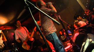 Bullit &amp; No More Lies - Two Babies In The Dark (Estraperlo, Badalona, 19/01/2013)