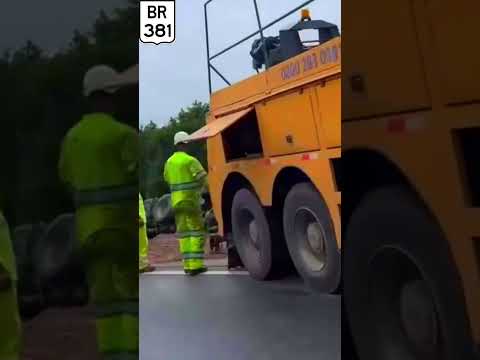 Acidente na BR 381,Fernão Dias em Carmo da Cachoeira MG.