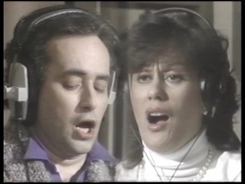 Dame Kiri Te Kanawa & José Carreras sing "This Is How It Feels" - South Pacific