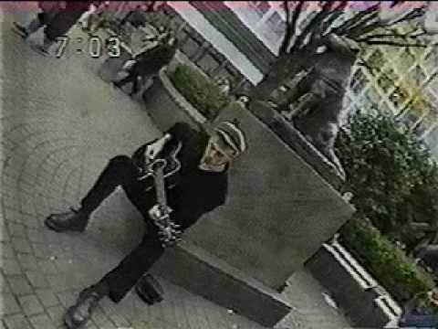 Sampler-San on Ugo Ugo Looga 1993