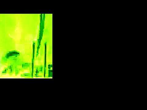 germano  Mosconi suona il pianoforte