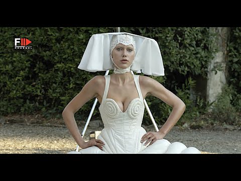 POLIMODA CARPE NOCTEM Pitti 102 Spring 2023 Florence - Fashion Channel