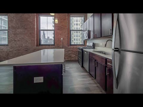 Tour a two-bedroom loft #710 at the South Loop’s Carriage House Lofts Tour a two-bedroom loft #710 at the South Loop’s Carriage House Lofts