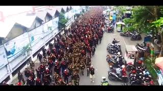 Download lagu Mengharukan Ribuan  Banser melantunkan Lagu hubbul wathon minal iman mp3