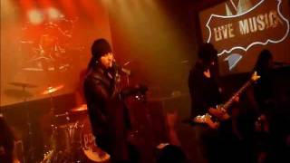 Pop Evil - Breathe (at Rookies)