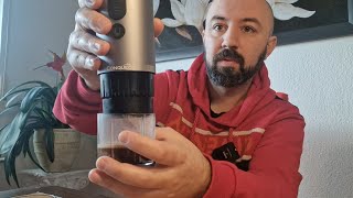 CONQUECO Kaffeemaschine Auto Espressomaschine 12v: Tragbare Akku Espresso Maker für Camping Reise