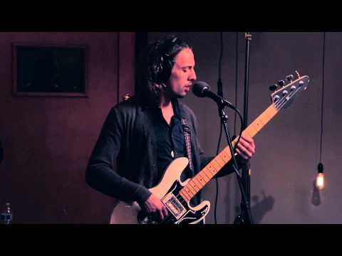 Eight One Sixty Session : Not A Planet - 'Walk My Way' | The Bridge