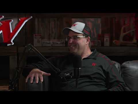 Play Winchester-Supreme-Long-Range-Roundtable Video