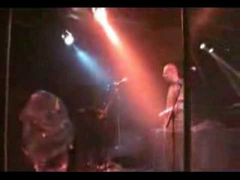 Monofonik - Ljubav je kriva za sve