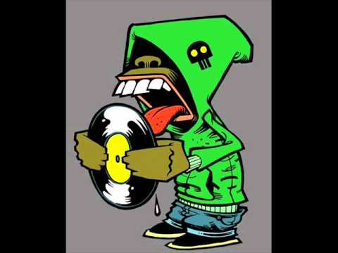 Rapper Big Pooh (ft. Darien Brockington) - move
