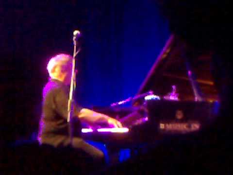 Iiro Rantala New Trio live in San Gemini - Shit Catapult