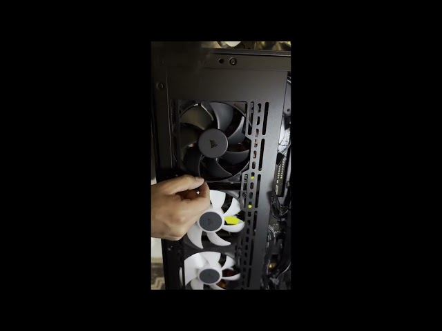 Vídeo relacionado con Confezione Da 3 Ventole Pwm Da 120 Mm - Corsair - Rs120