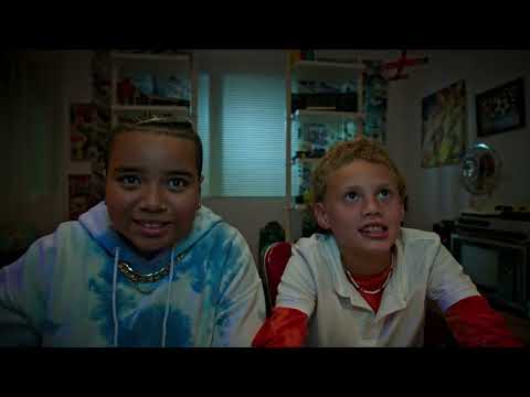 Guaynaa Ft El Alfa & Play N Skillz - Chikitita Remix