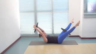 Variação do Double Leg Stretch com o Magic Circle