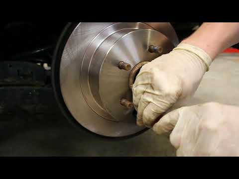 Nissan Juke/Sentra/Versa How-To: Rear Pads and Rotors