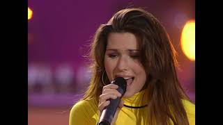 Shania Twain UP! Live In Chicago   She&#39;s Not Just  a Pretty Face [AI UPSCALED 4K 60 FPS]