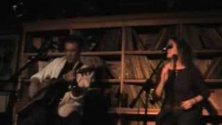 Mark Selby and Tia Sillers - Sure Hope It Ain't A Train