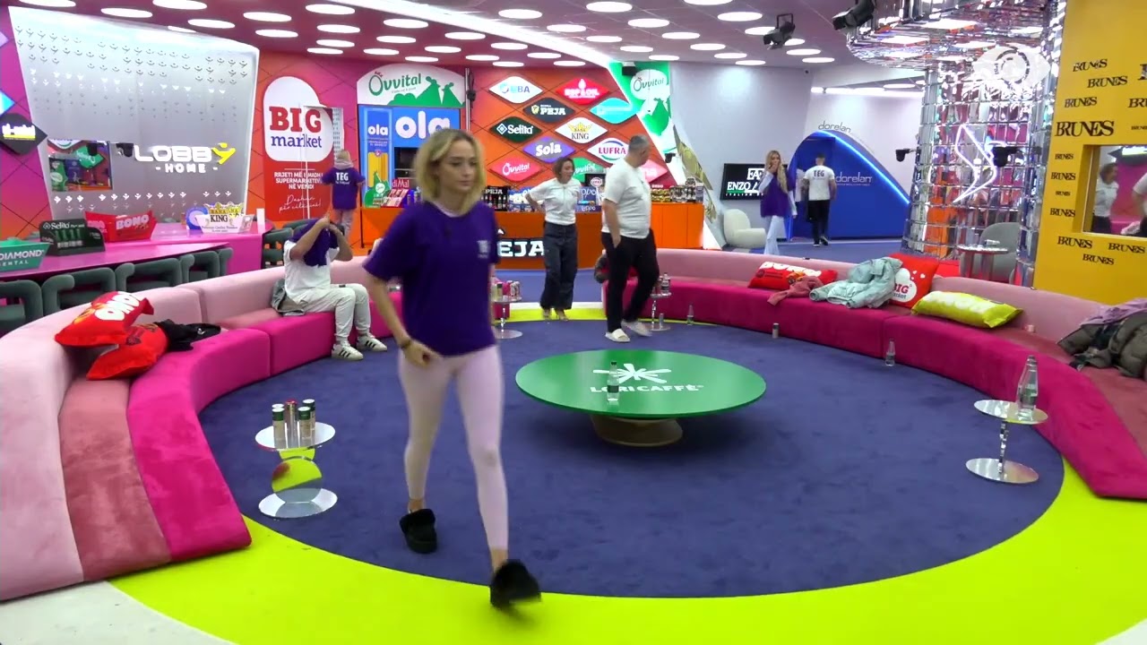 Bie gongu, banorët nisen në kërkim të mesazheve të fshehura