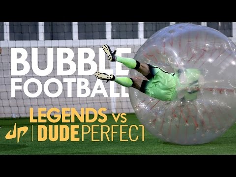 BUBBLE FOOTBALL | Manchester City Legends v The Dudes