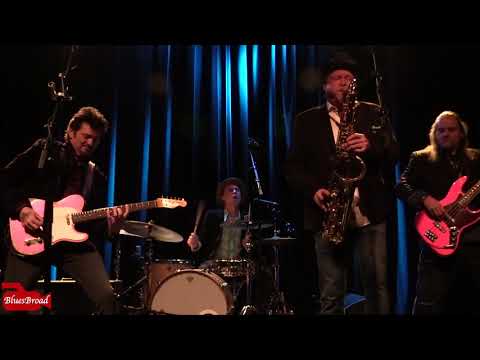 MIKE ZITO • Back In The USA • Fairfield Theater Company - Dec 15, 2019