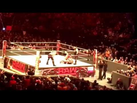 WWE-RAW-Triple Threat-Chris Jericho, Kevin Owens, Seth Rollins. Minneapolis/2016