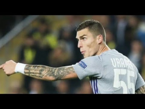 UHAPŠEN OGNJEN VRANJEŠ Drama fudbalera na aerodromu u Belgiji! Noć proveo u ćeliji!