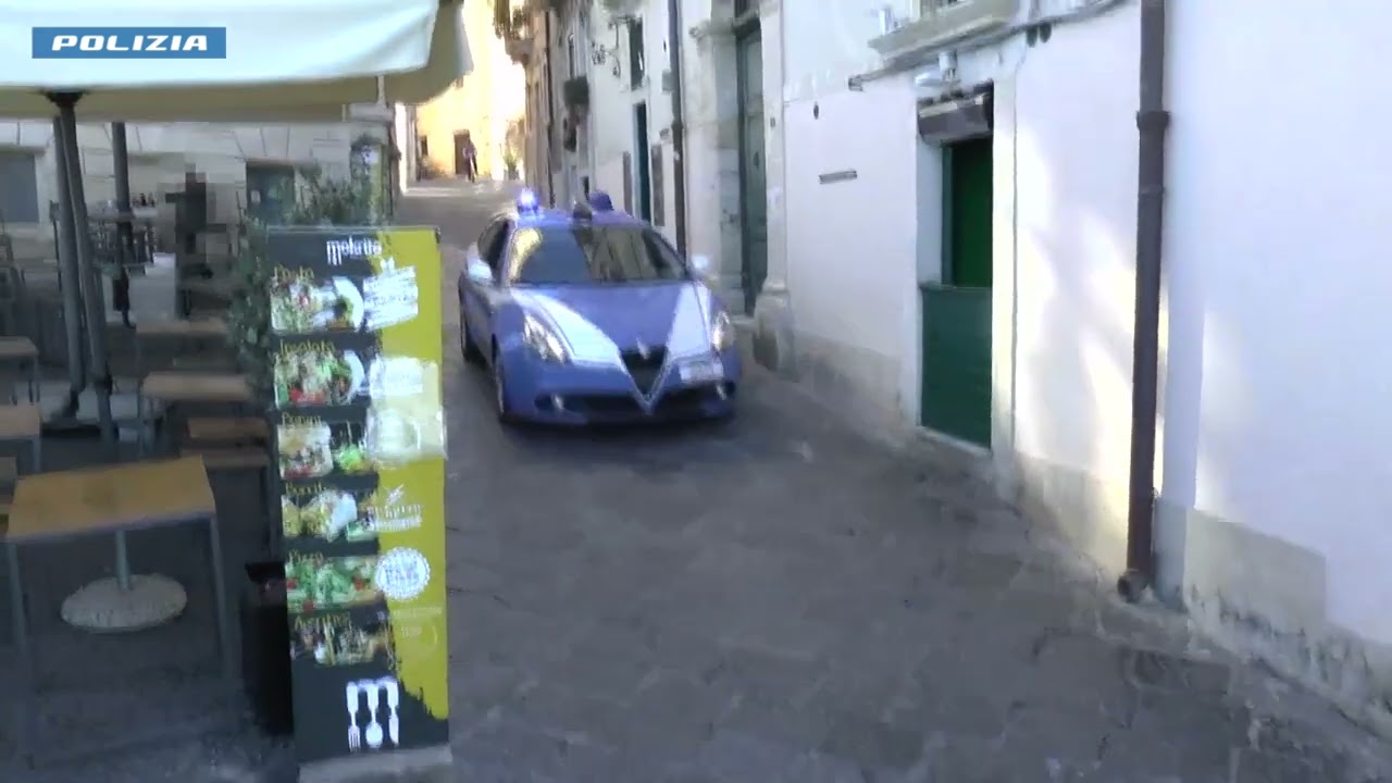 Violentano due turiste, arrestato due siracusani