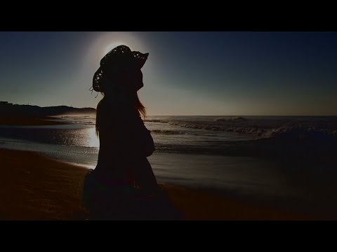 Nudist festival held on Mexico&amp;*39;s Oaxaca coast - YouTube