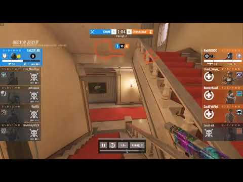 Rainbow Six Siege тупой смоук убил всю команду.