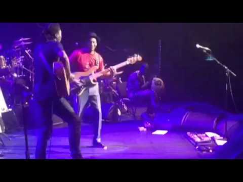 Herve Samb with Marcus Miller at the Olympia 2016