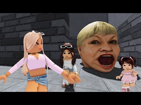 Escapa De La Cabeza Enojada Gigante