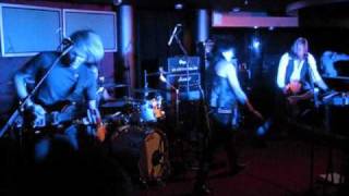 Niki Barr Band Enemy.wmv