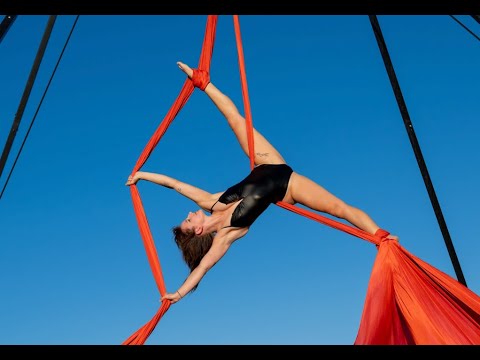 Promotional video thumbnail 1 for Emma Ross - Professional Aerial Silks Performer