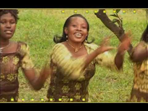 Daressalaam Gospel Choir - Sasa Basi (Official Video)