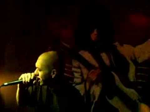 ATILA & PRIM - PARANOIA (LIVE)