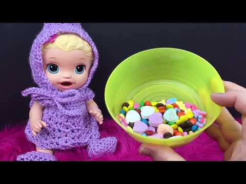 Baby Alive Snackin' Lily Doll Feeding with Valentine's Day Candy Video
